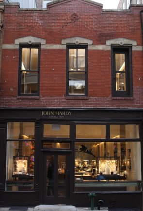 john-hardy-jewelry-store-new-soho-nyc-prince-street-holiday