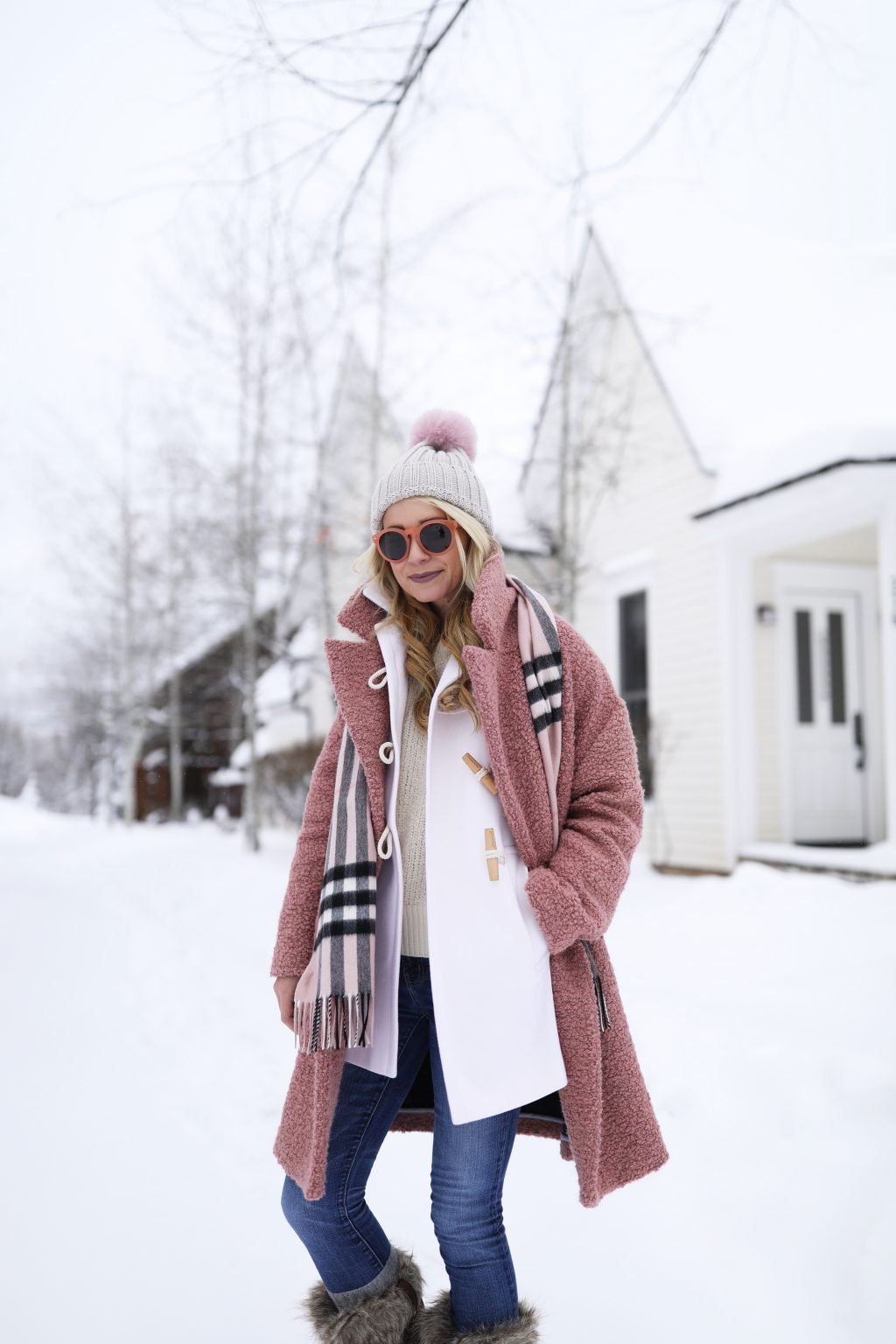 what-to-wear-aspen-fashion-winter-holiday-outfit-ideas