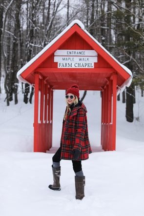 Atlantic Pacific Blog // Blair Eadie Winter Style Snow Outfit 